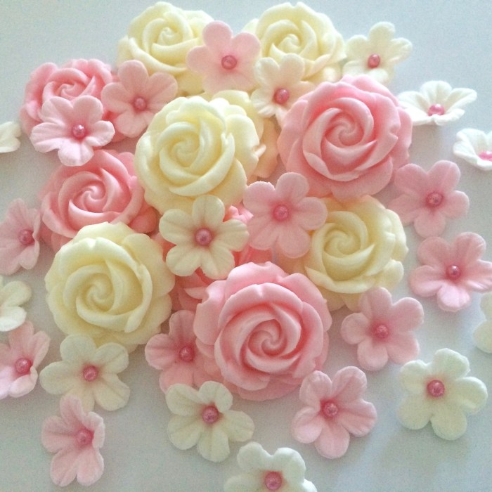 How to make sugar decoration toppers