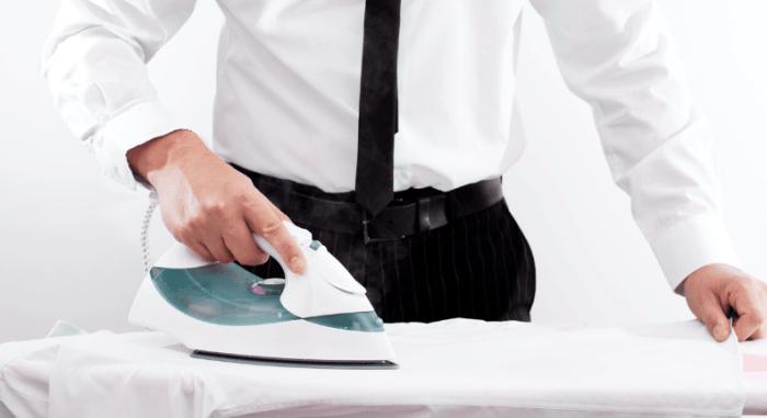 How to iron a men's dress shirt