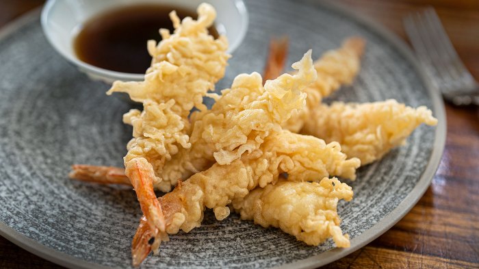 Tempura atbp sushi